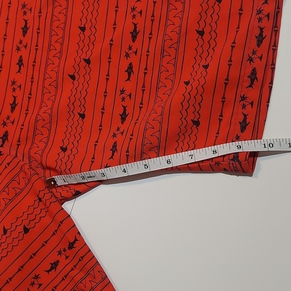 Carbon Shark Red And Teal Board Shorts Size 32 Unlined Side Pocket - Picture 4 of 9